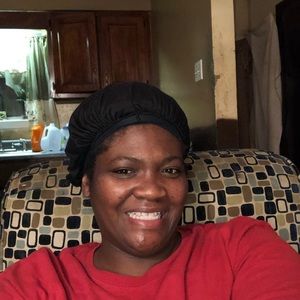 Meet your Posher, Yolanda y